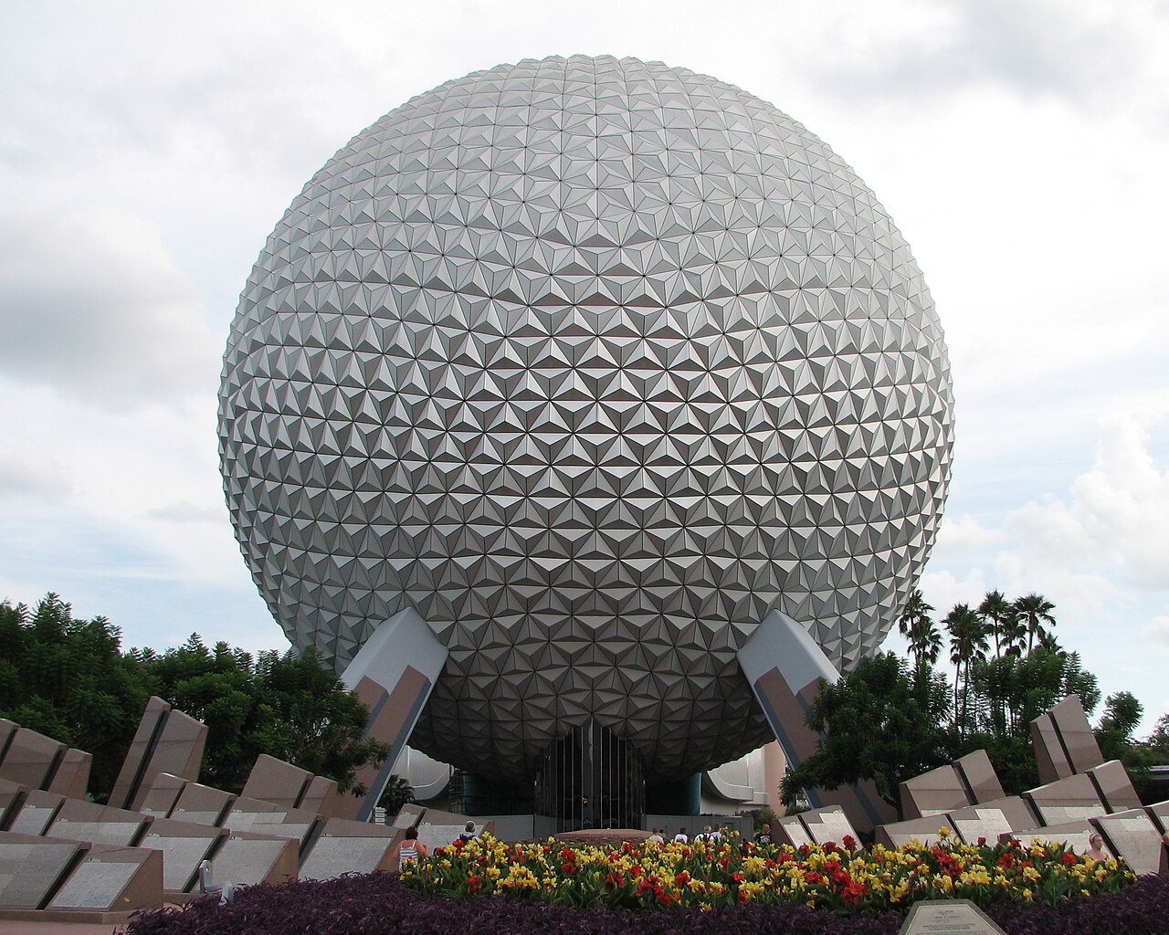 ภาพประกอบ: Spaceship Earth 2