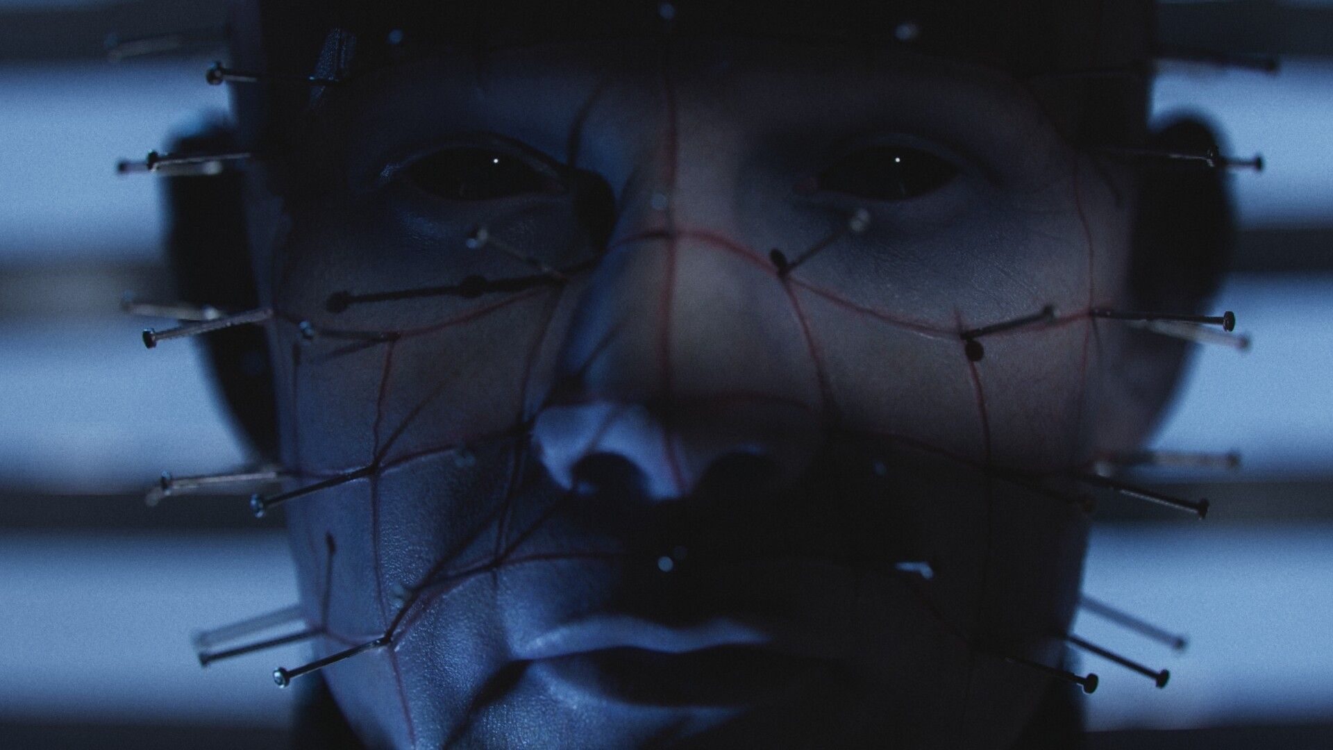 ภาพโปรโมตทางการจาก Saber Interactive (ภาพประชาสัมพันธ์) ผ่าน PC Gamer ประกอบข่าว Clive Barker บอก Hellraiser: Revival ทำเขาแปลกใจและภูมิใจกับผลงานที่ได้