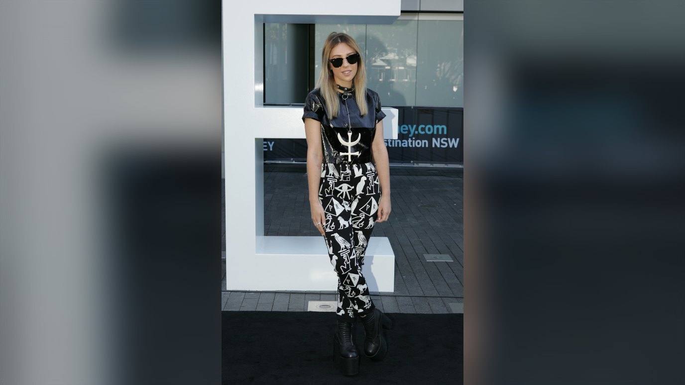 ภาพประกอบ: Alison Wonderland ARIA 2013 (2)
