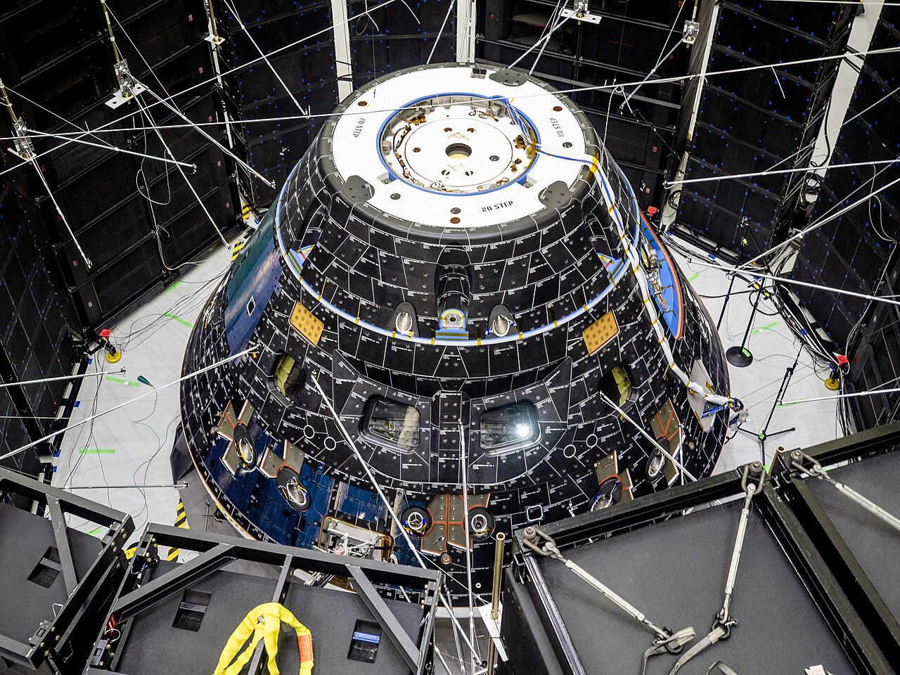 ภาพประกอบ: Orion Artemis 1 Spacecraft Crew Module