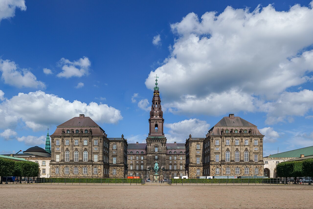 ภาพประกอบ: Christiansborg Palace 2017-08-16