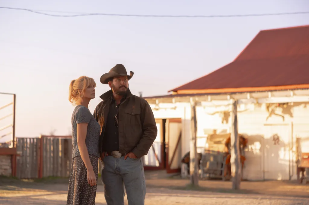 ภาพโปรโมตทางการจาก Paramount+ (ภาพประชาสัมพันธ์) ผ่าน Deadline ประกอบข่าว Kelly Reilly เผย Dutton Ranch ซีซั่น 2 เริ่มถ่ายทำต้นปี 2027