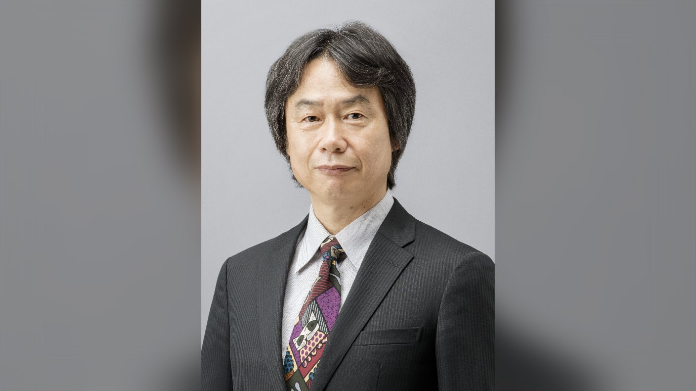 ภาพประกอบ: Shigeru Miyamoto 20150610 (cropped)