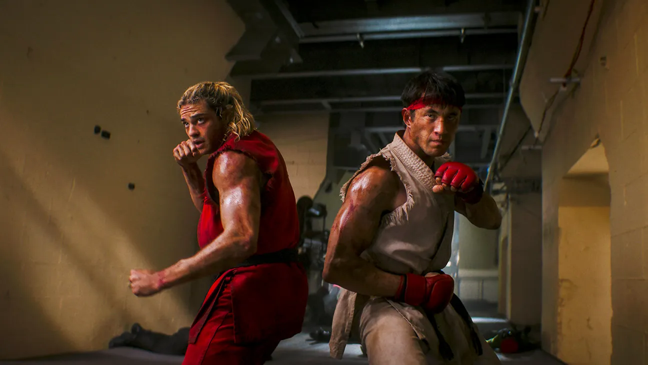 ภาพโปรโมตทางการจาก Capcom (ภาพประชาสัมพันธ์) ผ่าน The Hollywood Reporter ประกอบข่าว Street Fighter ฉบับคนแสดงฉายพรีเมียร์แล้ว เข้าโรง 16 ต.ค. นี้