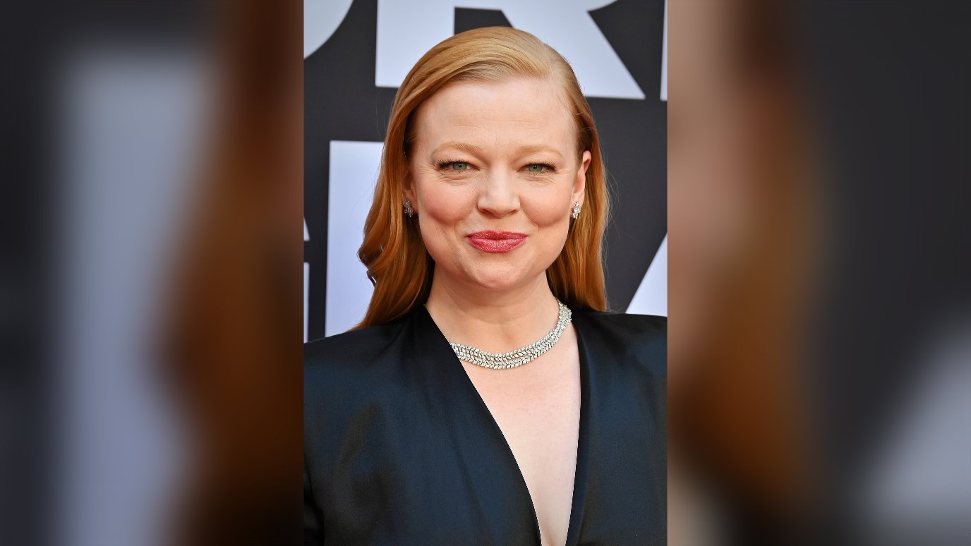 ภาพประกอบ: SarahSnook-byPhilipRomano1
