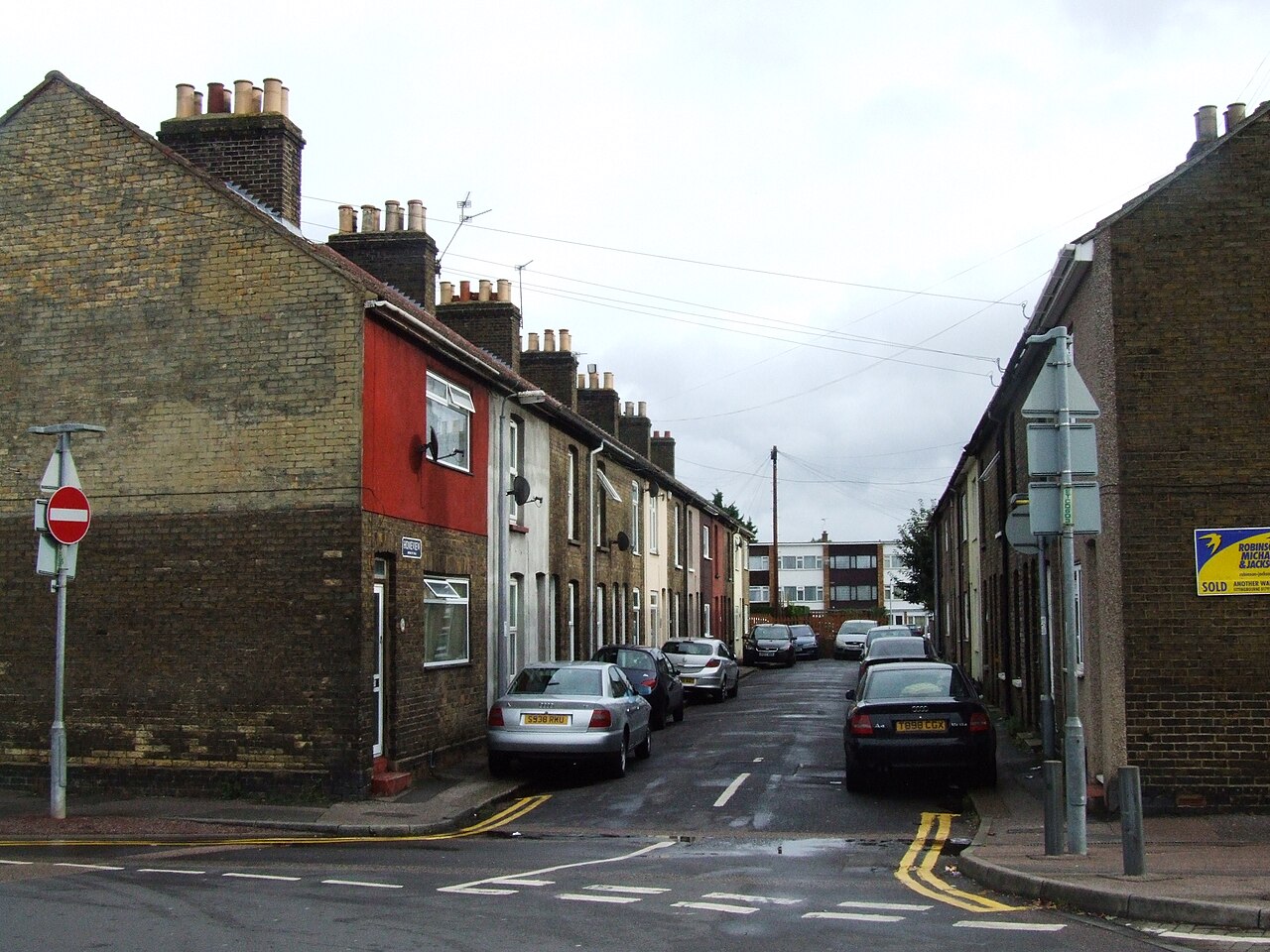 ภาพประกอบ: Homeview. Murston - geograph.org.uk - 3708199