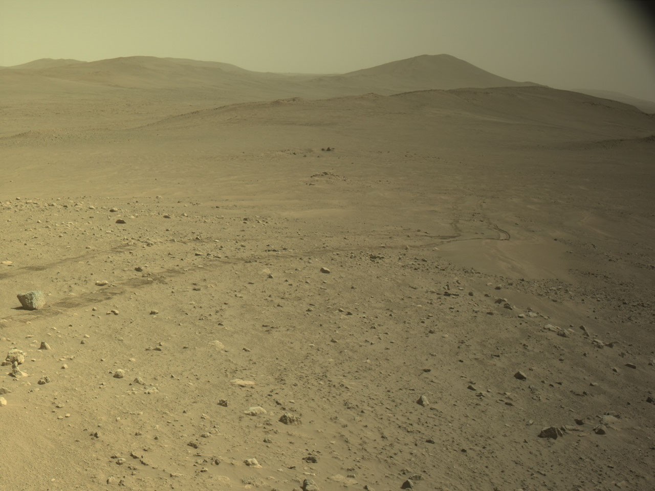 ภาพจาก NASA ประกอบข่าว Perseverance ทำสถิติขับรถไกลที่สุดบนดาวดวงอื่น 45.22 กิโลเมตร