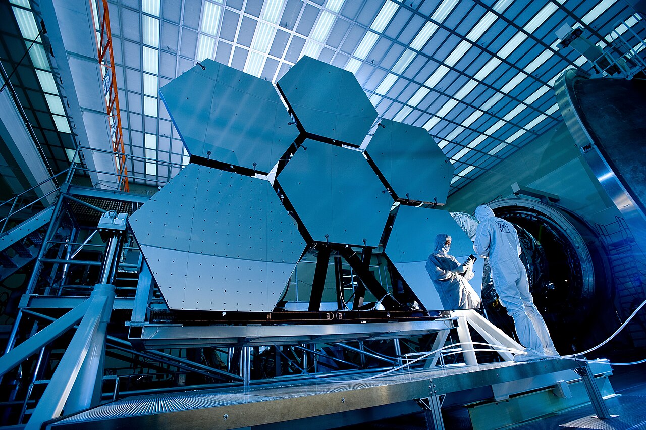 ภาพประกอบ: James Webb Space Telescope Mirror37